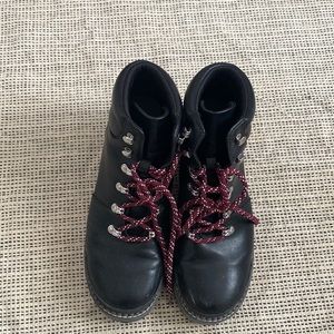 Women’s Boots